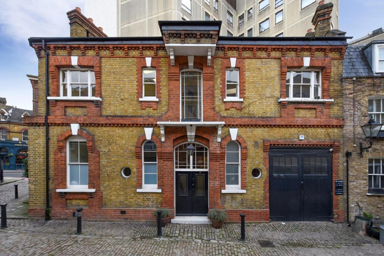 Central London Mews House Exterior photo